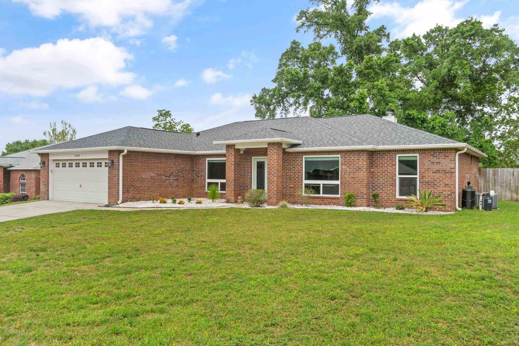 3226 Moss Point Lane Cantonment, FL 32533 - Photo 5 of 44
