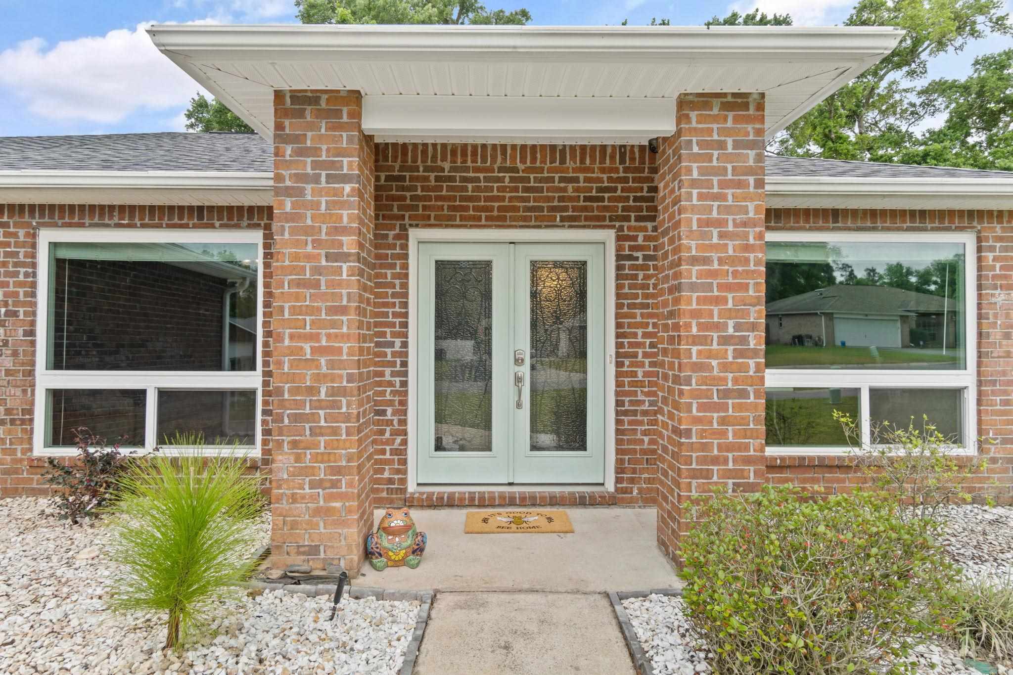 3226 Moss Point Lane Cantonment, FL 32533 - Photo 6 of 44