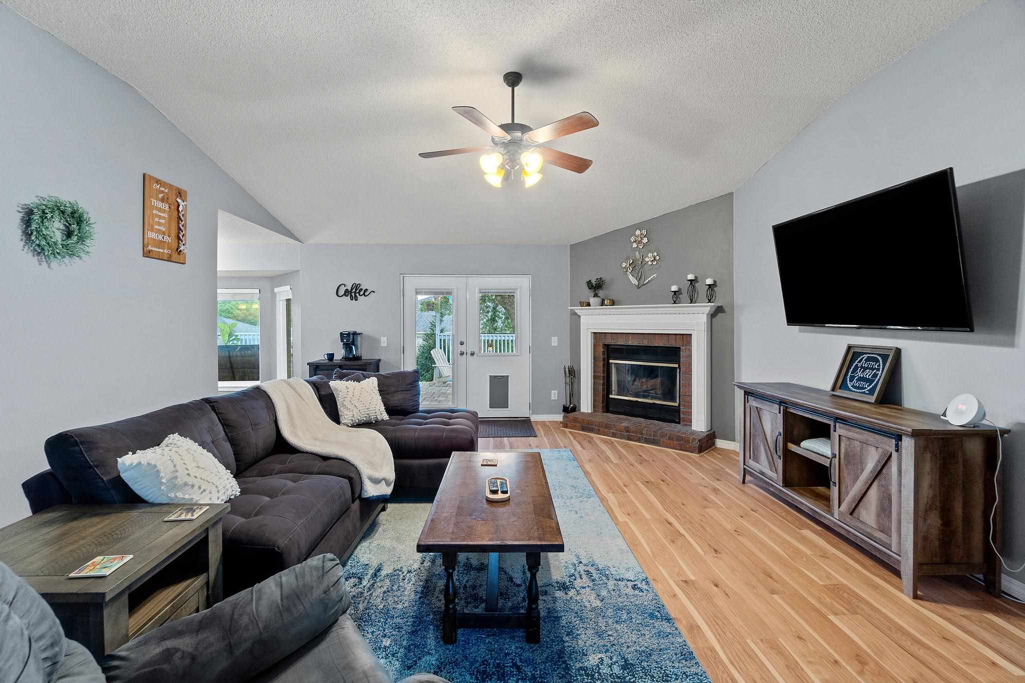 3226 Moss Point Lane Cantonment, FL 32533 - Photo 8 of 44
