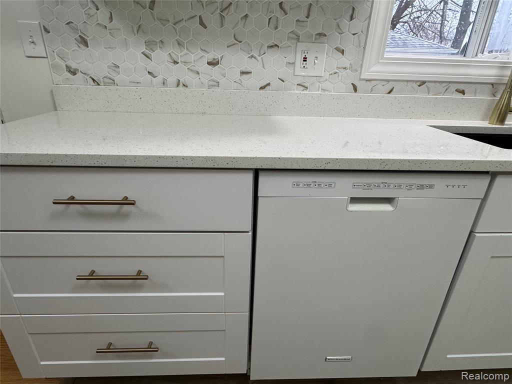 8511 Allen Road Allen Park, MI 48101 - Photo 78 of 92 Gallery Image 78