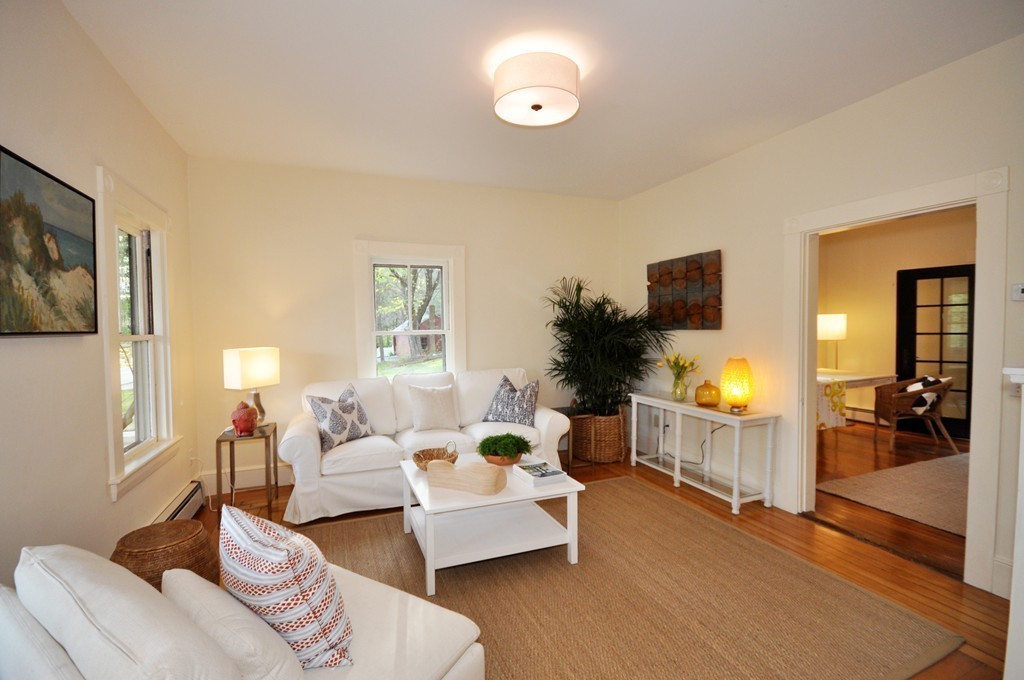 555 Lexington Road Concord, MA 01742 - Photo 5 of 30