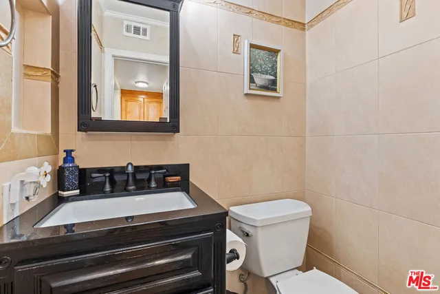 $599,000 | 8806 1/2 Wyngate Street, Sunland, CA 91040