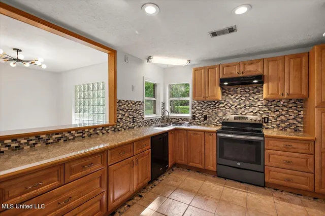 $265,000 | 101 Chestnut Drive, Clinton, MS 39056