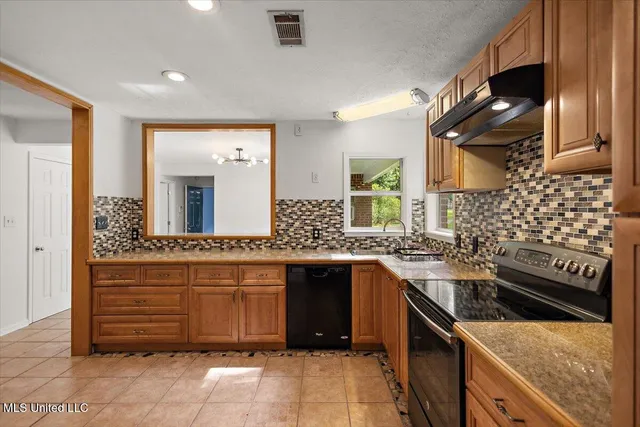 $265,000 | 101 Chestnut Drive, Clinton, MS 39056