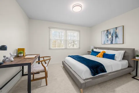 $899,000 | 367 Charal Lane, Highland Park, IL 60035