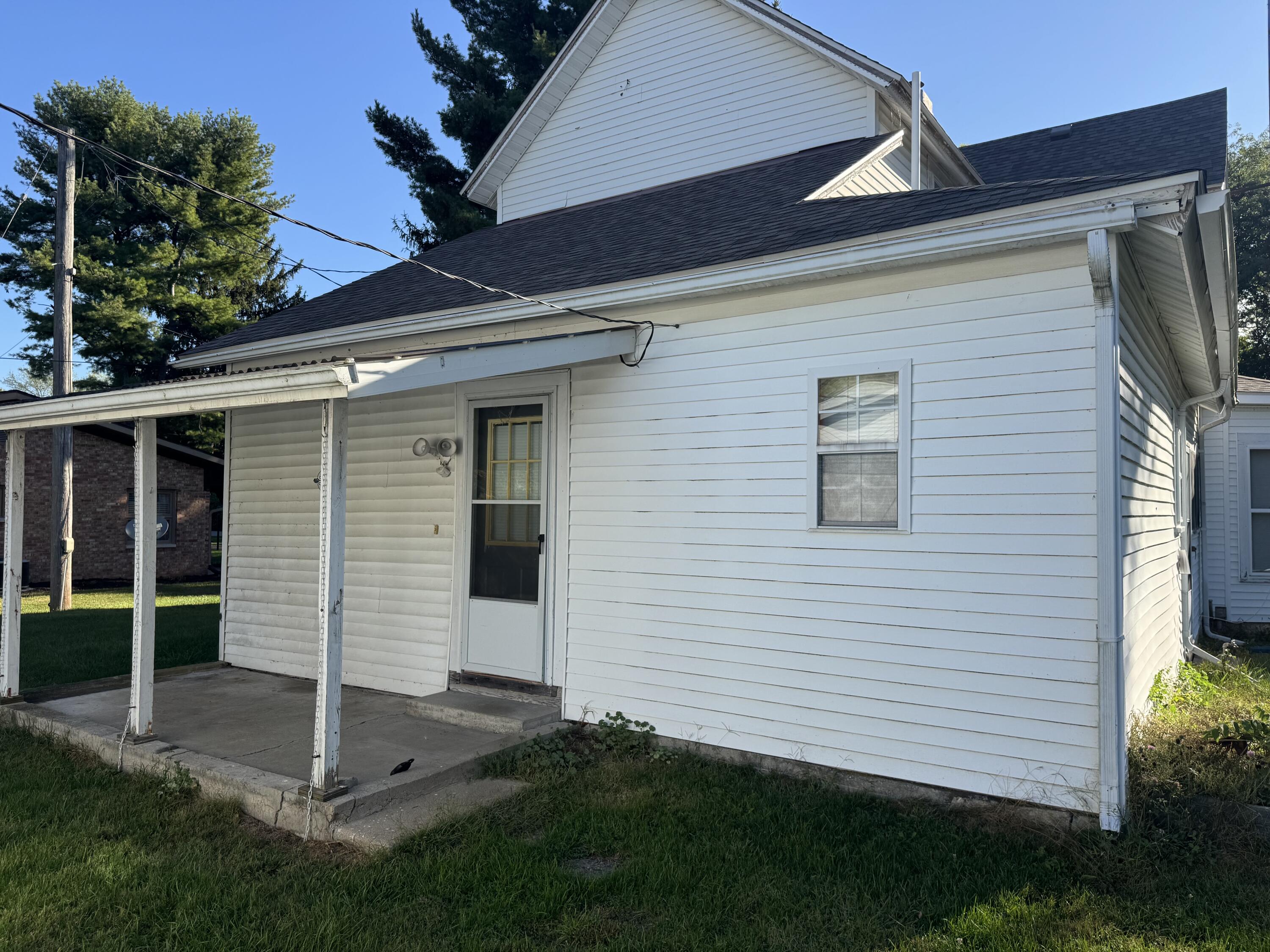 4831 Temple Street Springfield, OH 45502 - Photo 6 of 39