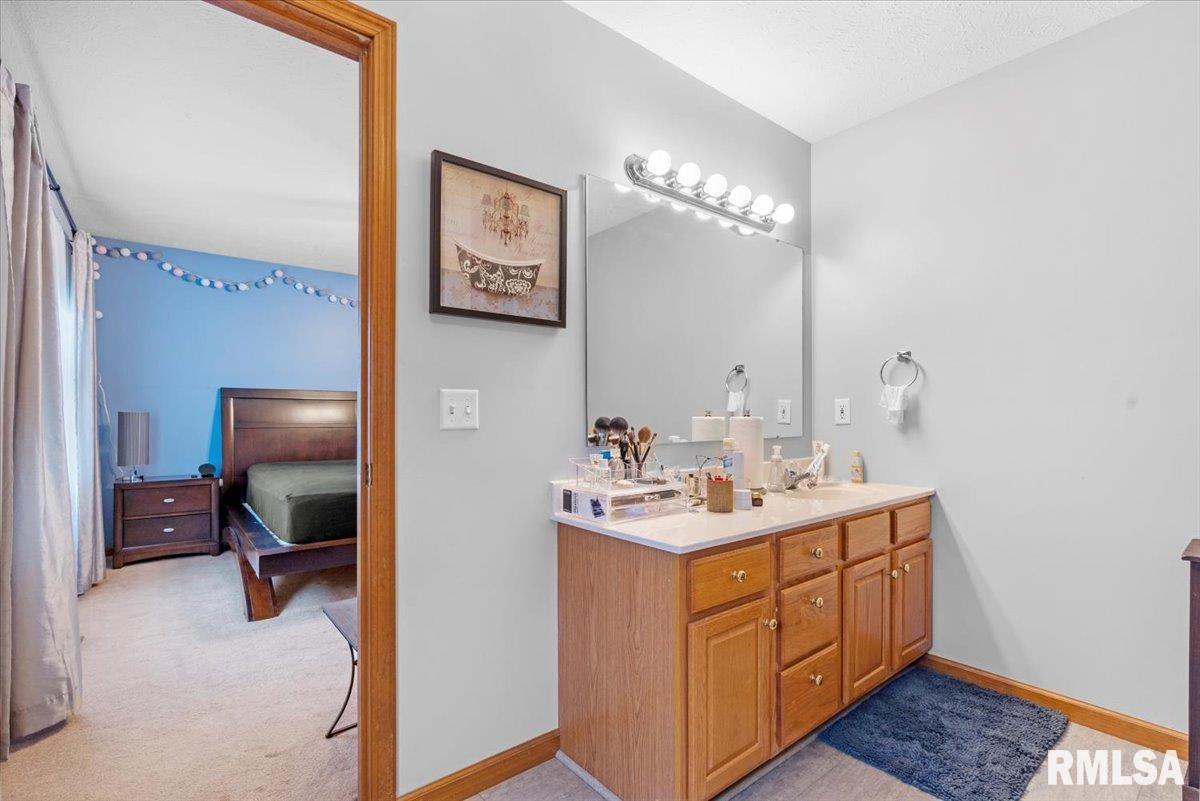 2406 Harrier Road Springfield, IL 62711 - Photo 15 of 27