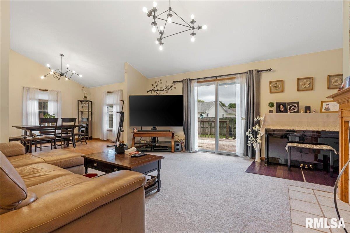 2406 Harrier Road Springfield, IL 62711 - Photo 4 of 27