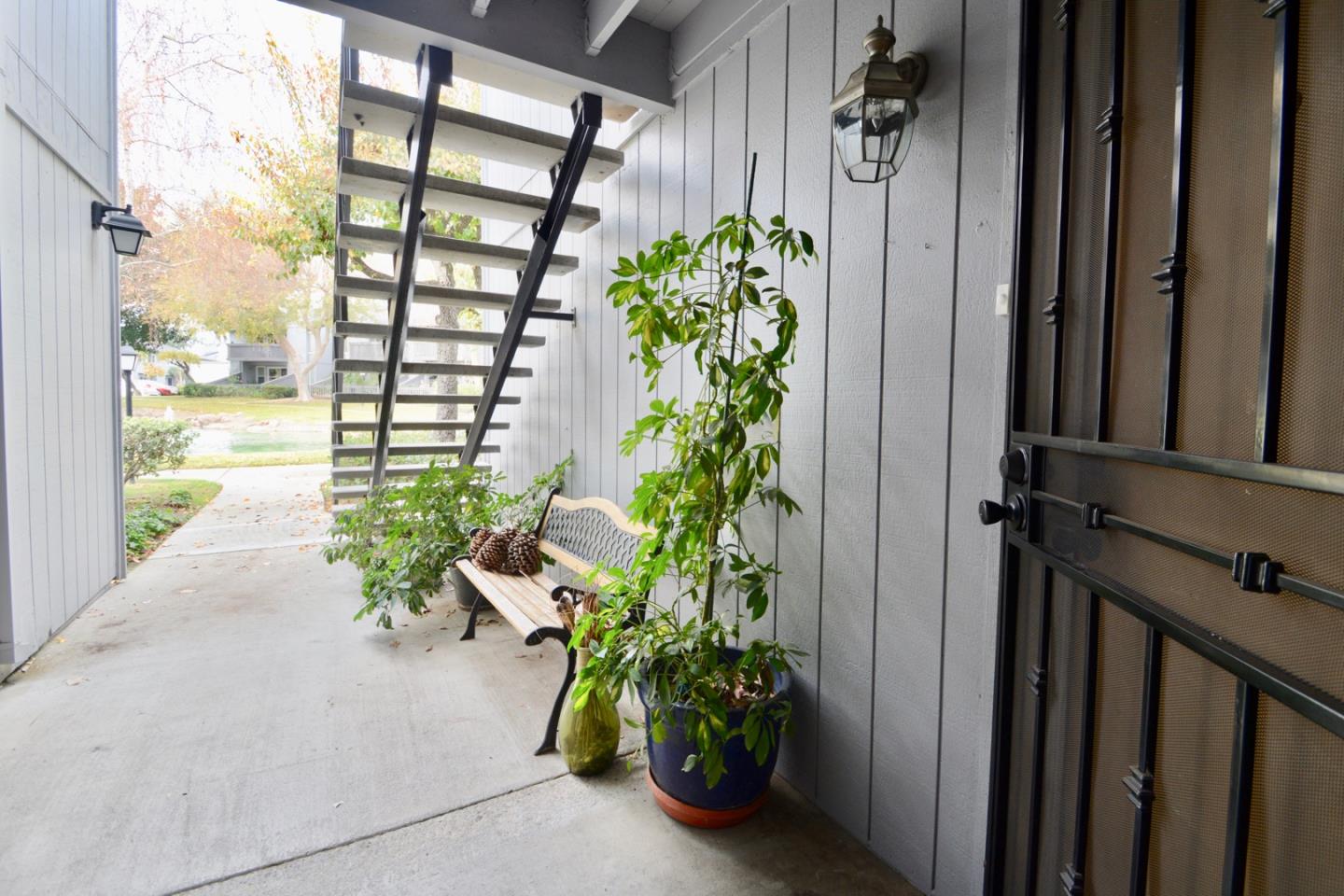 2298 Almaden Road, Unit A San Jose, CA 95125 - Photo 5 of 43 a potted plant sitting in front of a building