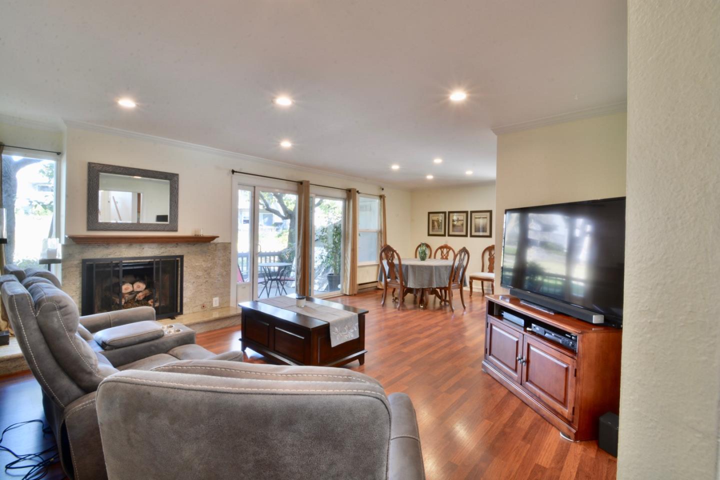 2298 Almaden Road, Unit A San Jose, CA 95125 - Photo 8 of 43 a living room with furniture and a flat screen tv