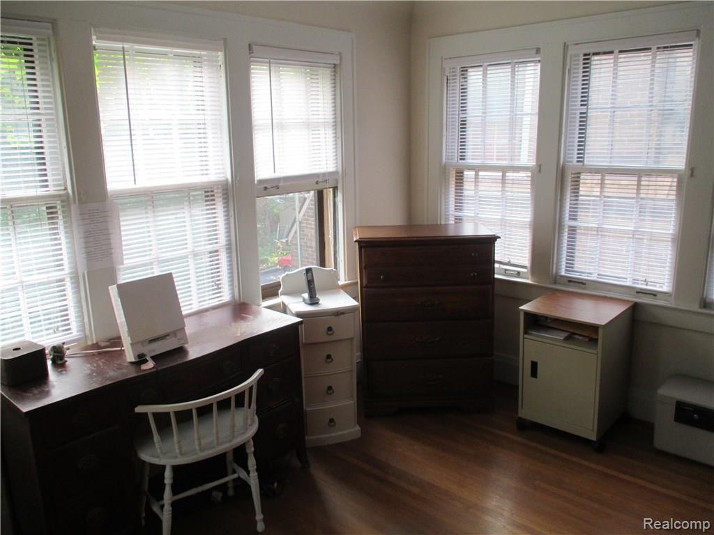 811 Bedford Road Grosse Pointe, MI 48230 - Photo 20 of 20 IMG_0738.JPG