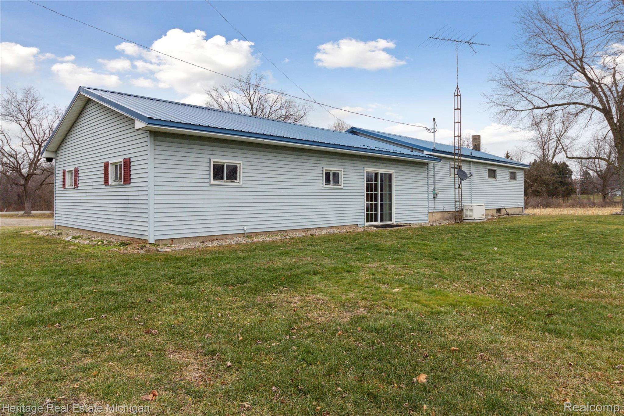998 Lansing Road Morrice, MI 48857 - Photo 37 of 47 Back of home