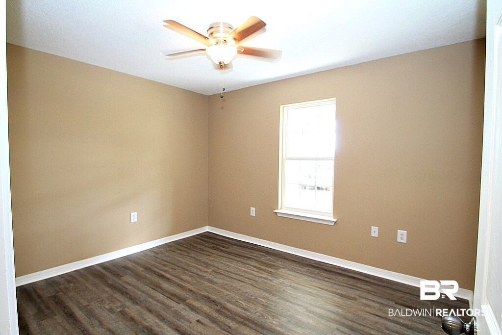 24982 A Patterson Road Robertsdale, AL 36567 - Photo 8 of 21