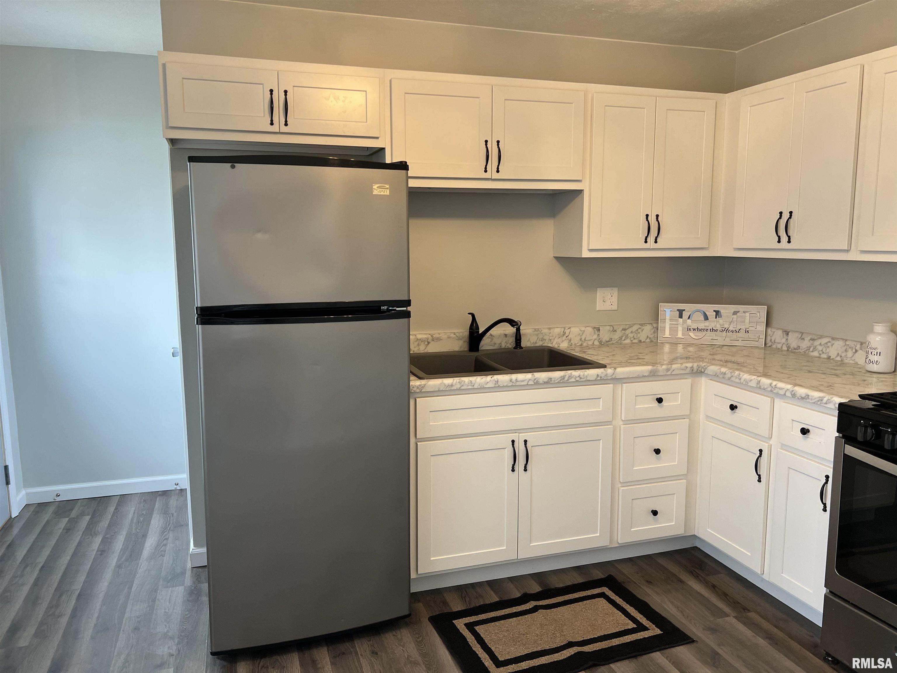 706 Briargate Road Washington, IL 61571 - Photo 15 of 44 Gallery Image 15