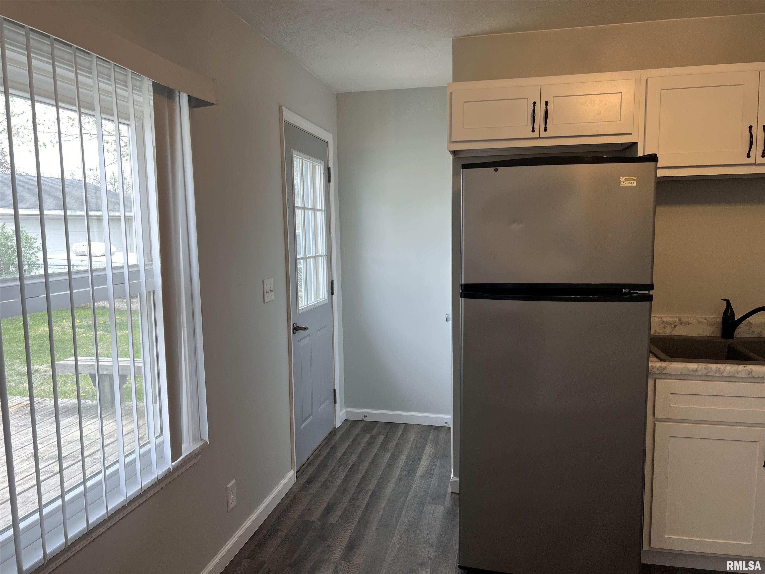 706 Briargate Road Washington, IL 61571 - Photo 17 of 44 Gallery Image 17
