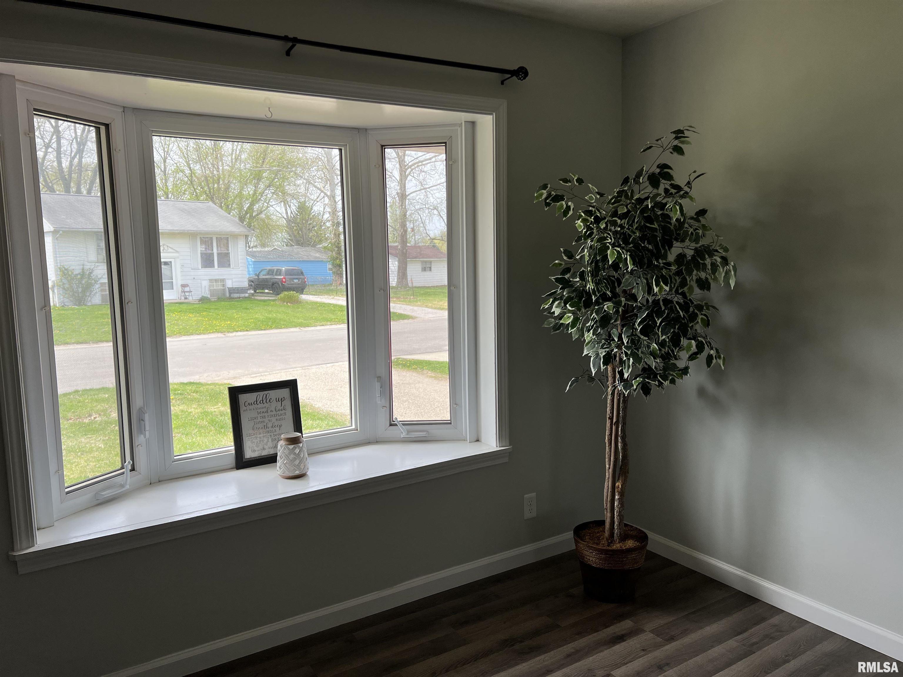 706 Briargate Road Washington, IL 61571 - Photo 24 of 44 Gallery Image 24