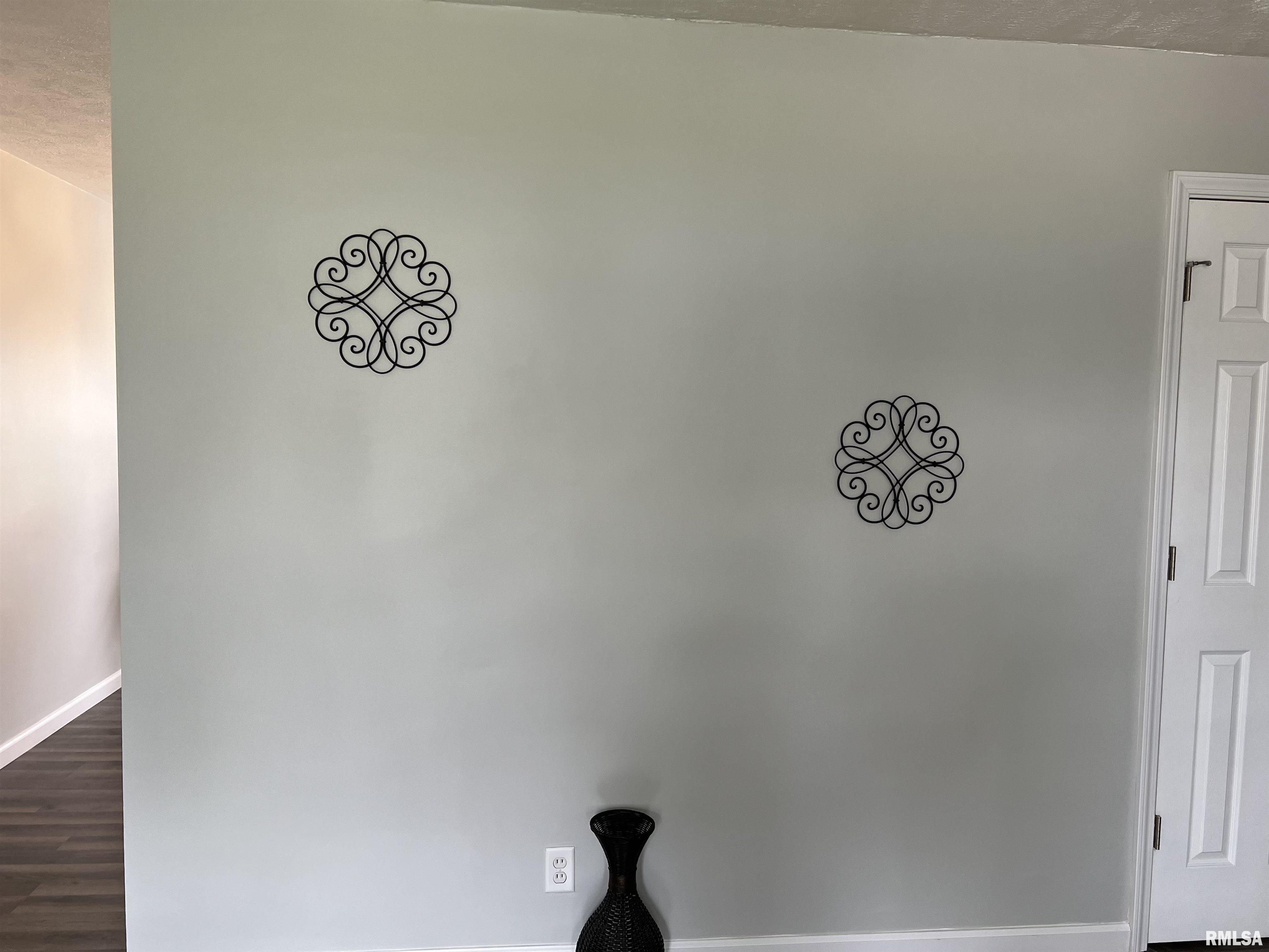 706 Briargate Road Washington, IL 61571 - Photo 27 of 44 Gallery Image 27