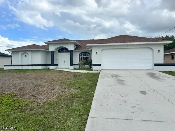 $2,000 | 2016 Northwest 1st Street, Cape Coral, FL 33993