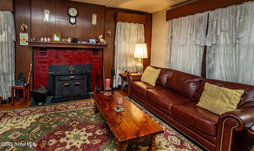 1 Catherine Street Rensselaer, NY 12144 - Photo 10 of 40 20231110181015717176000000-o