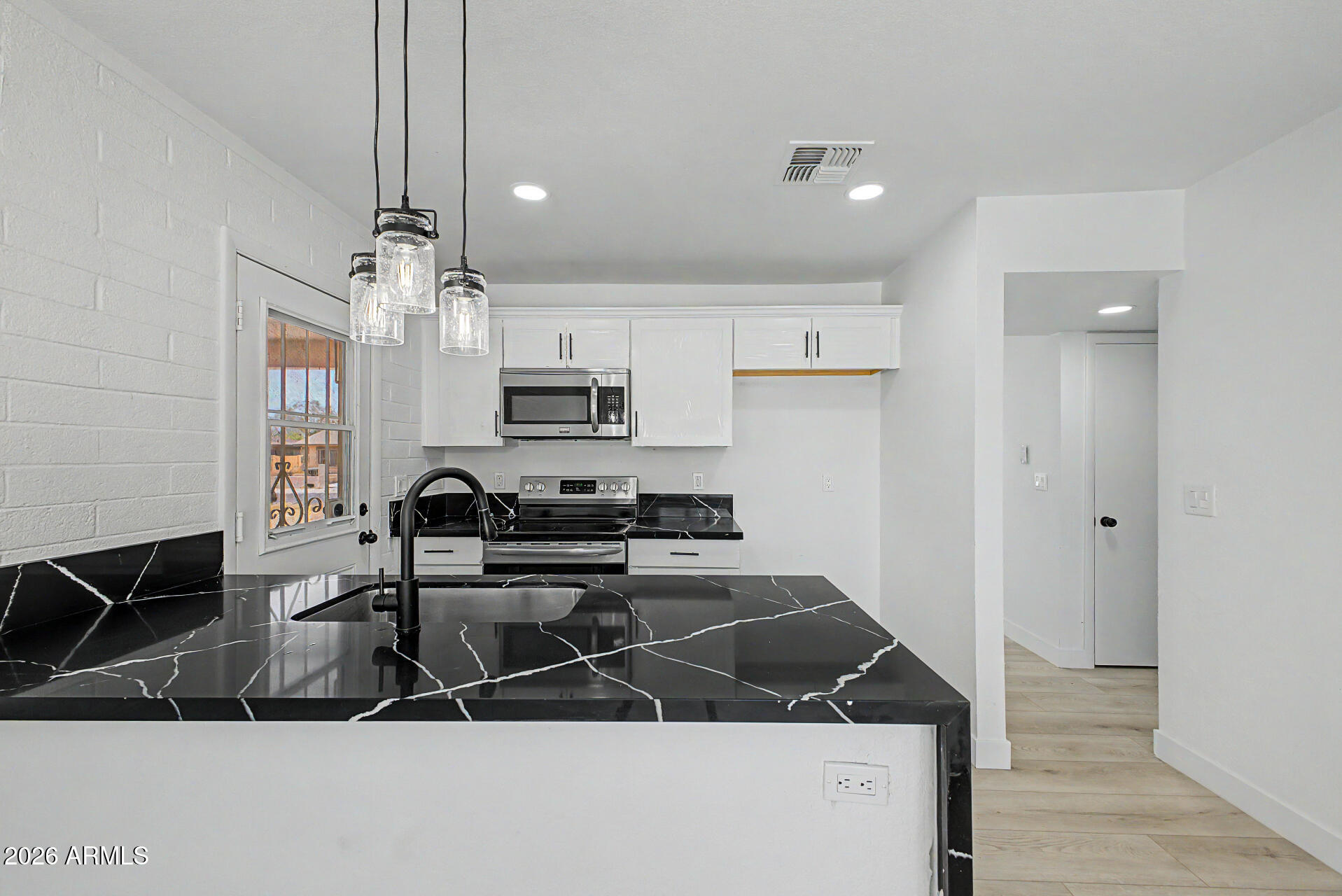 1703 West Carter Road Phoenix, AZ 85041 - Photo 12 of 32 12-Carter