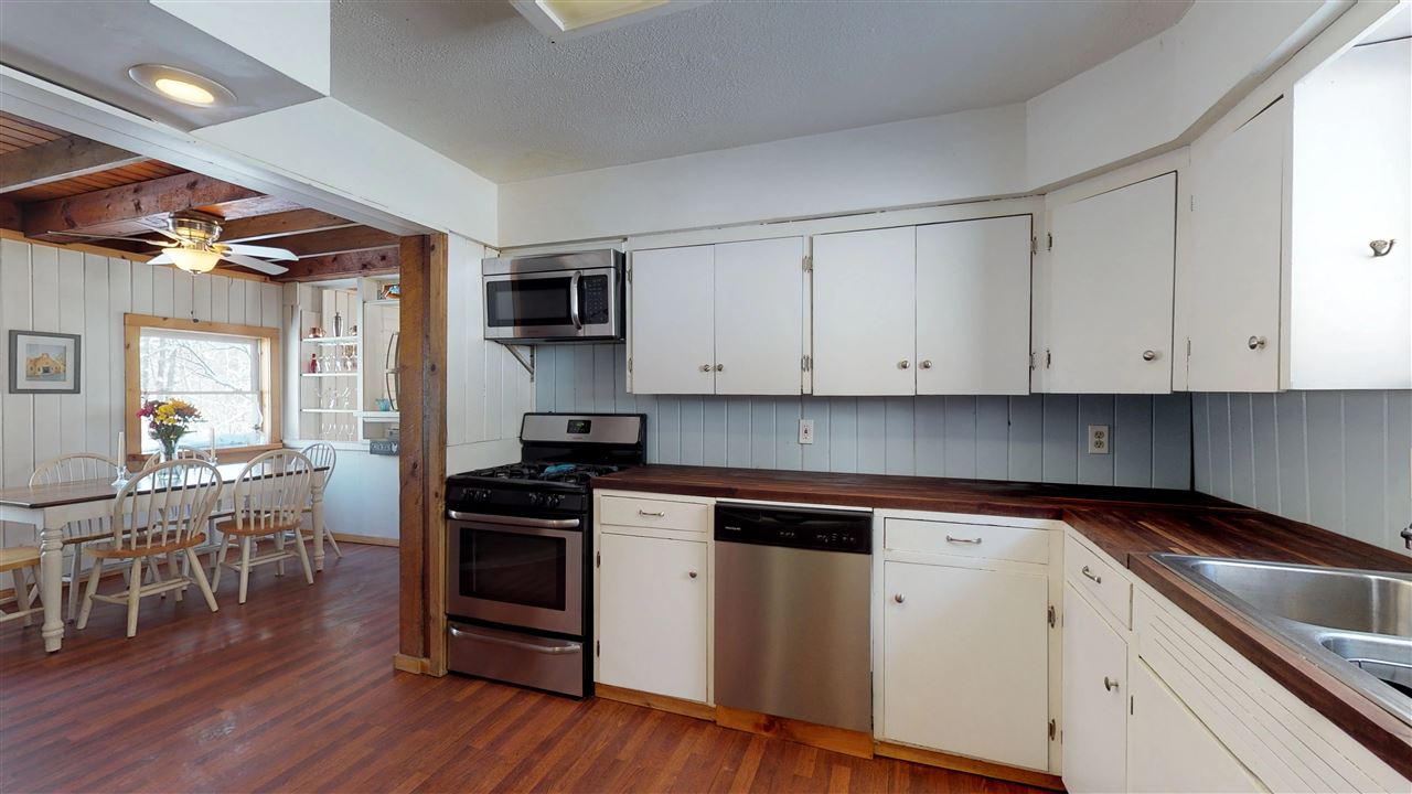 1070 Texas Hill Road Huntington, VT 05462 - Photo 3 of 20 Gallery Image 3