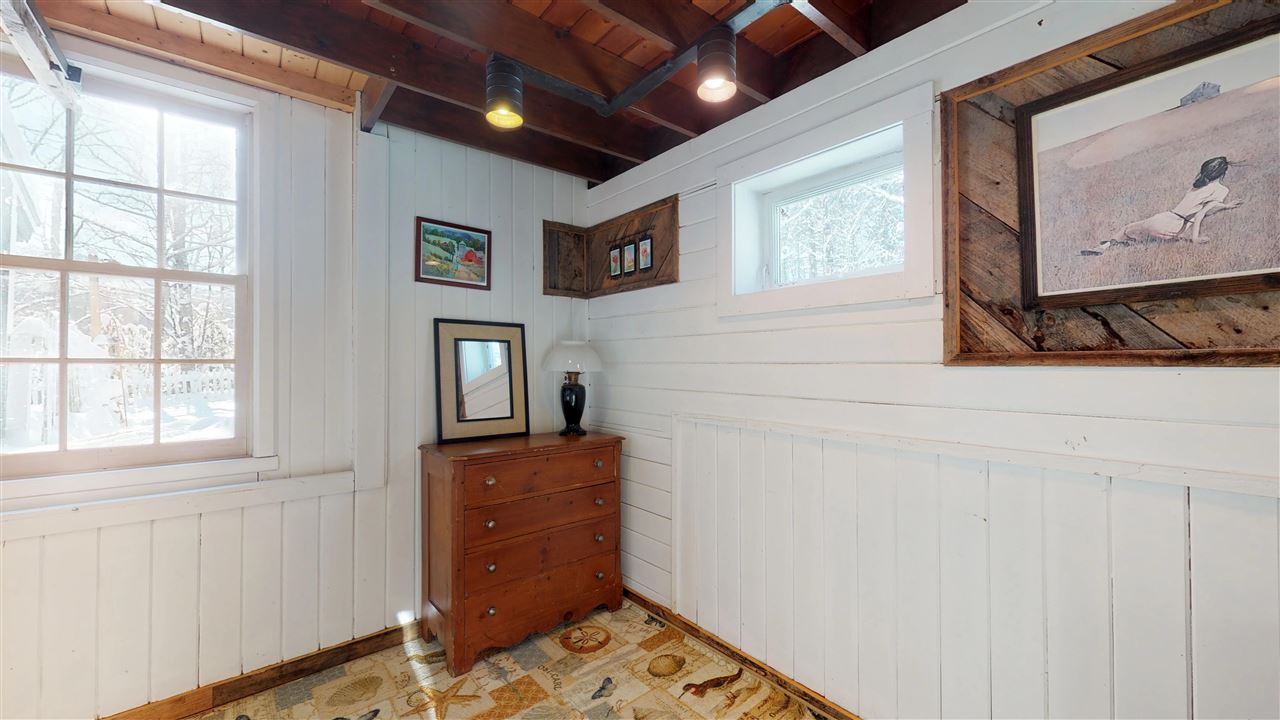 1070 Texas Hill Road Huntington, VT 05462 - Photo 9 of 20 Gallery Image 9