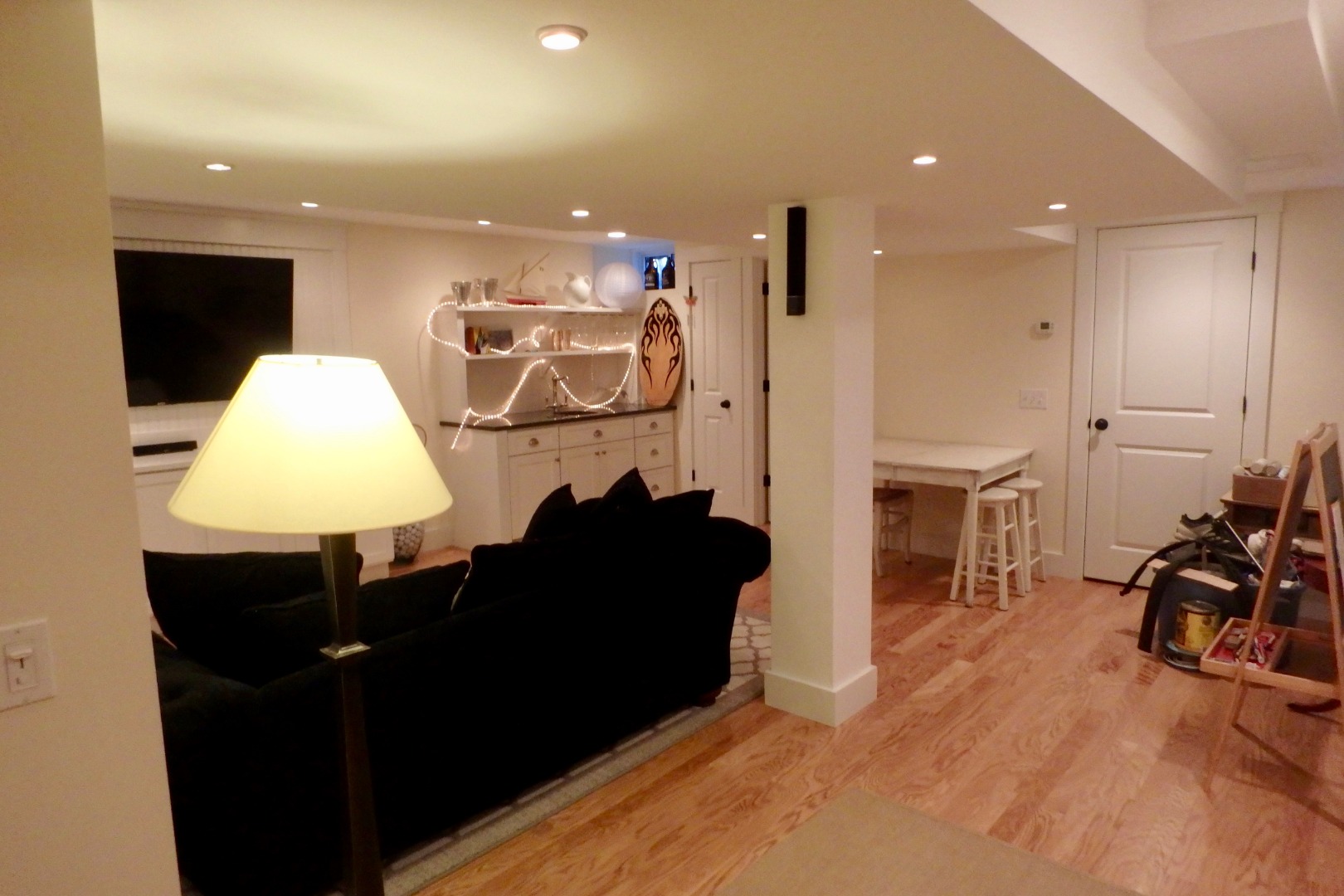 247 County Road Oak Bluffs, MA 02557 - Photo 9 of 12 Gallery Image 9