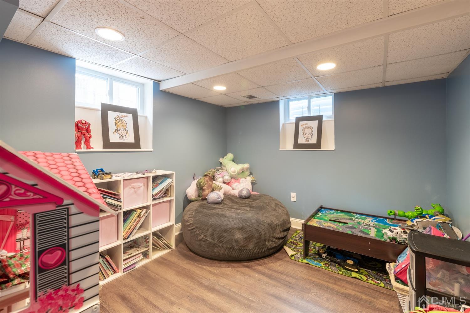 1216 Cherokee Road North Brunswick, NJ 08902 - Photo 28 of 37 Gallery Image 28