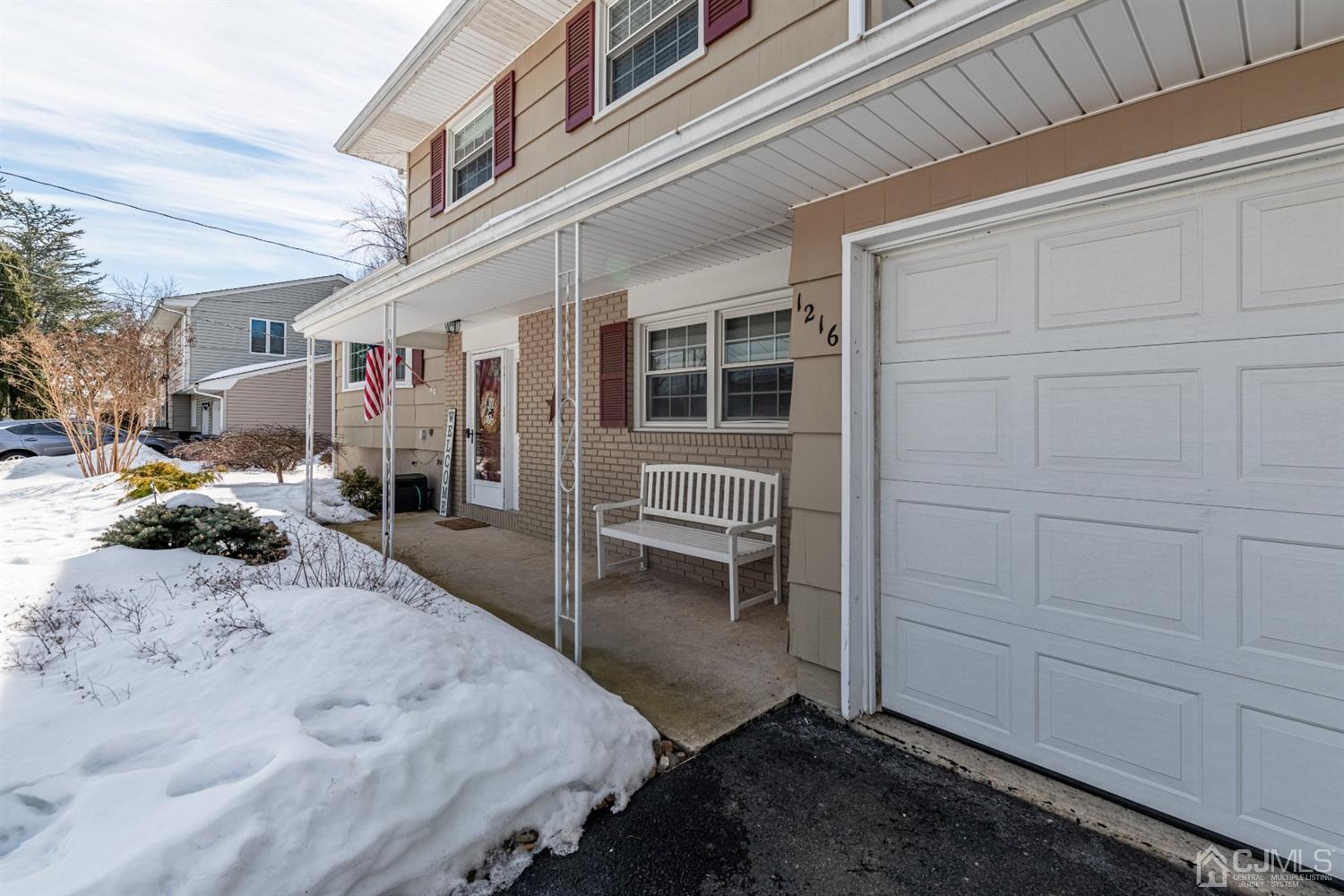 1216 Cherokee Road North Brunswick, NJ 08902 - Photo 4 of 37 Gallery Image 4