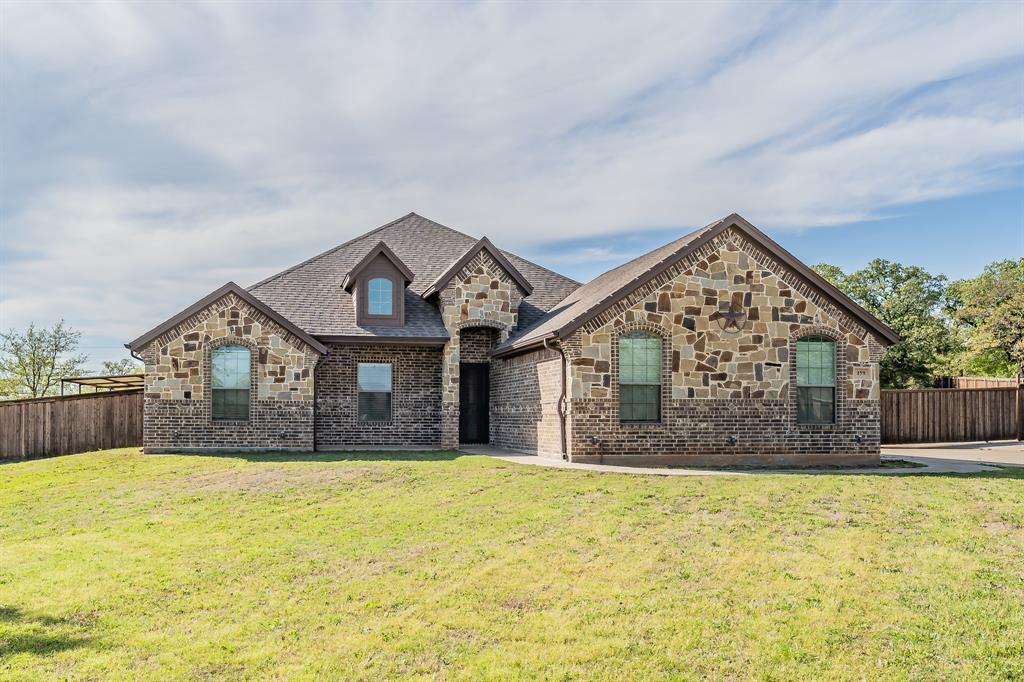 159 Bohner Drive Boyd, TX 76023 - Photo 1 of 1 a front view of a house with a yard