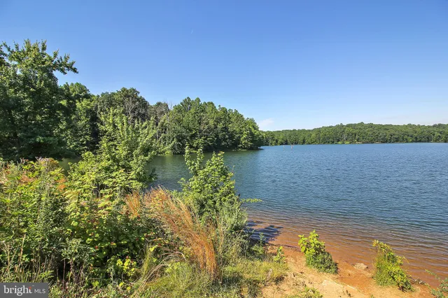 $348,000 | 13626 Deerwater Drive, Unit 1C, Germantown, MD 20874