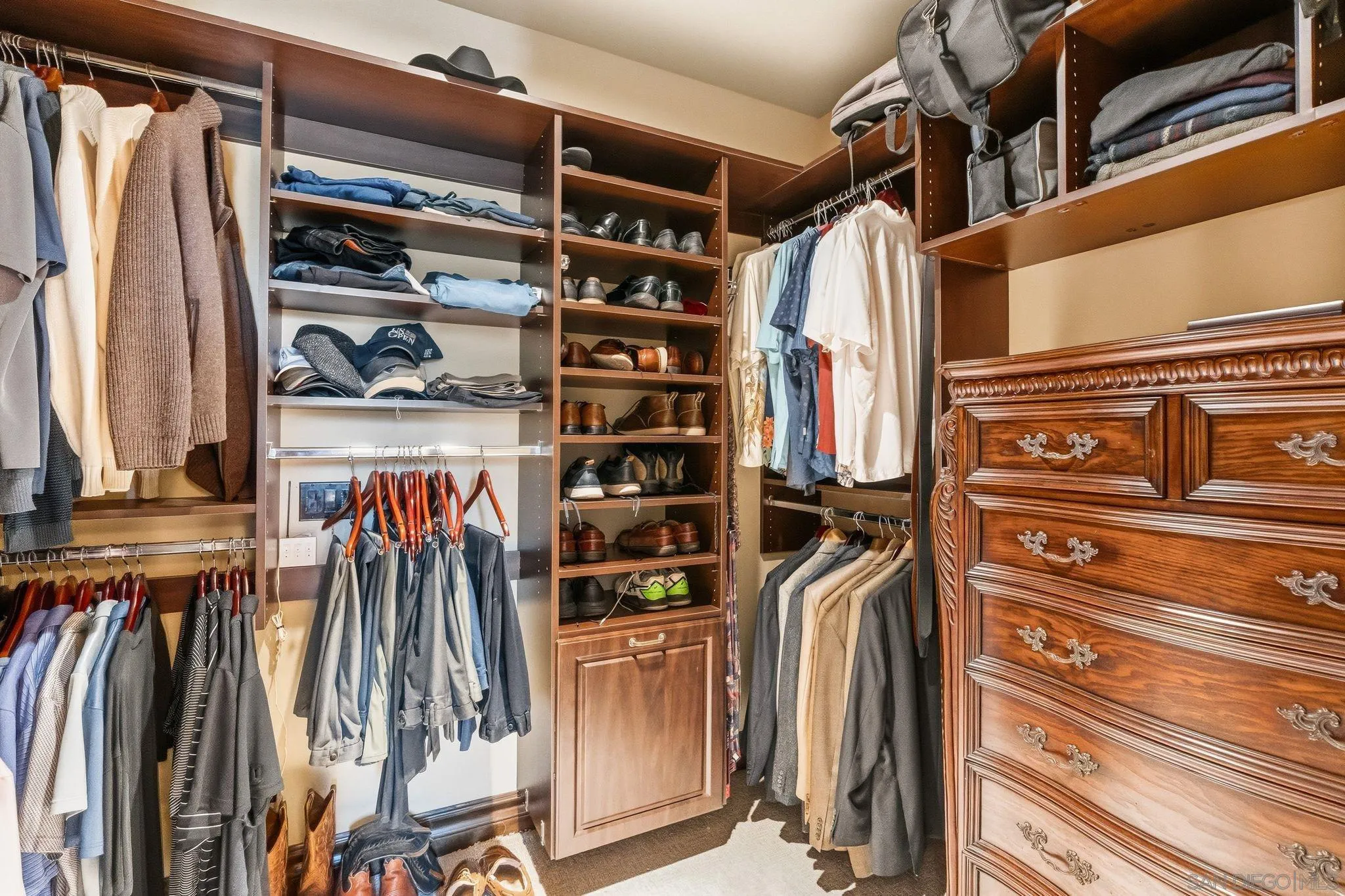 18323 Via Ambiente Rancho Santa Fe, CA 92067 - Photo 34 of 68 Gallery Image 34