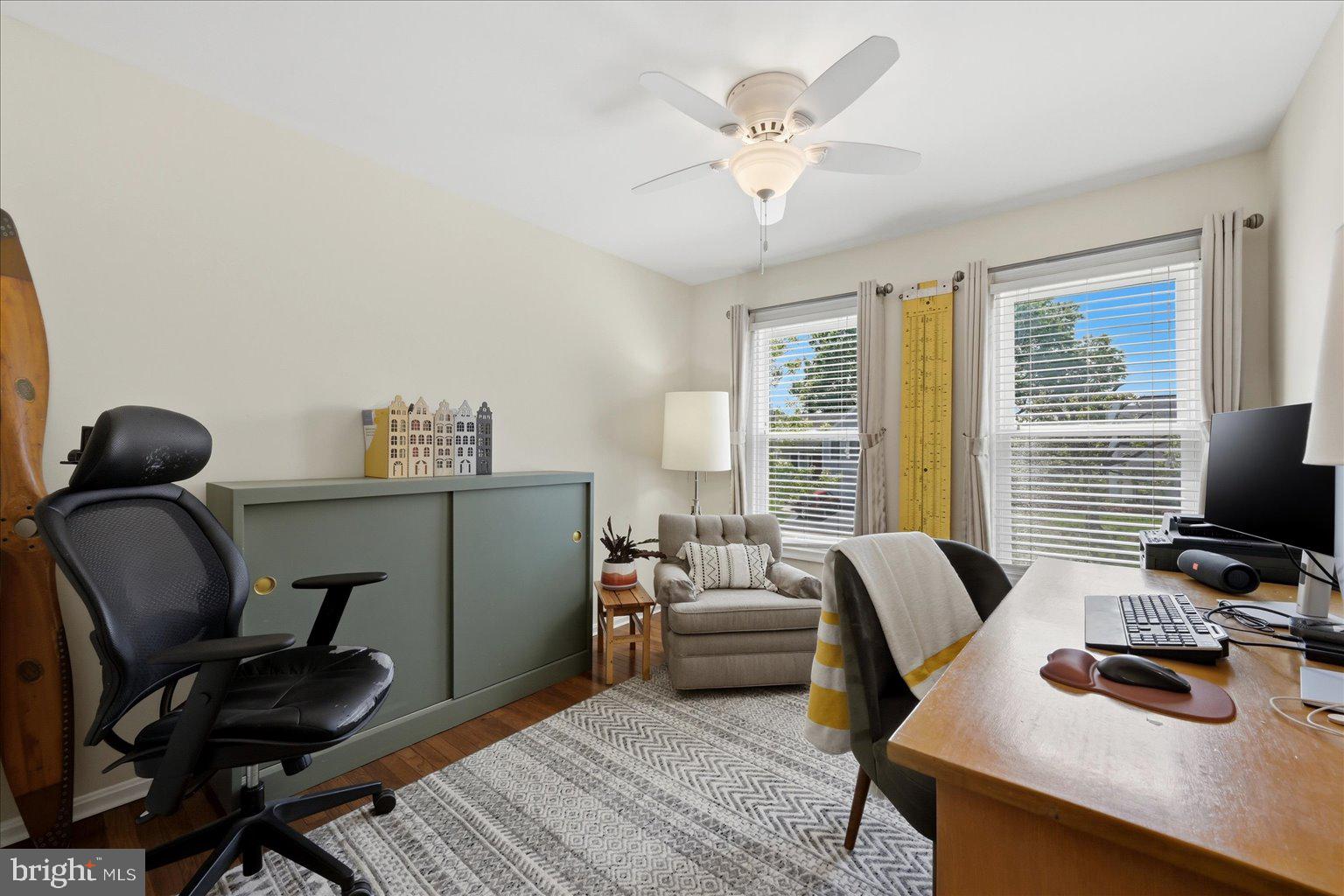 13704 Springhaven Drive Chantilly, VA 20151 - Photo 23 of 39 Bedroom 3