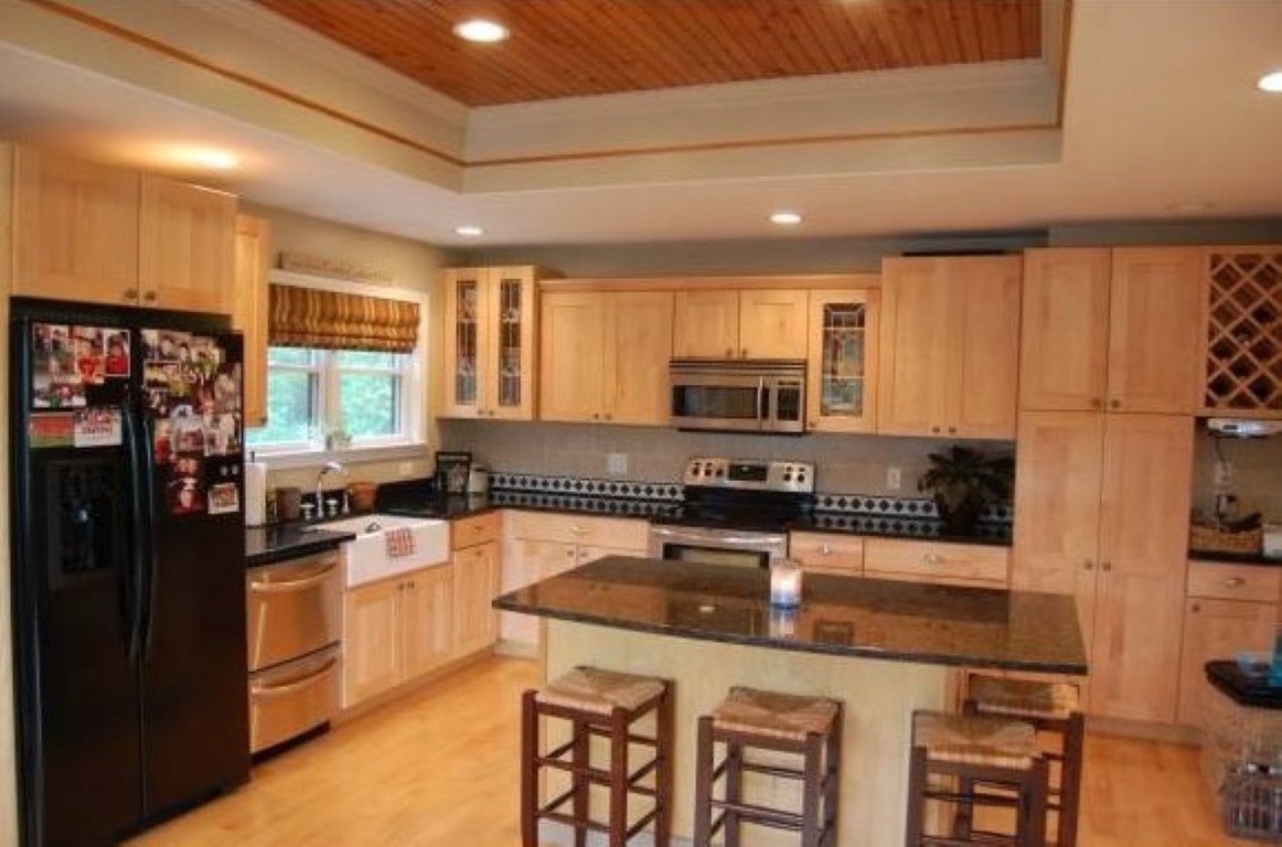 628 Turnpike Road Jefferson, NH 03583 - Photo 1 of 31