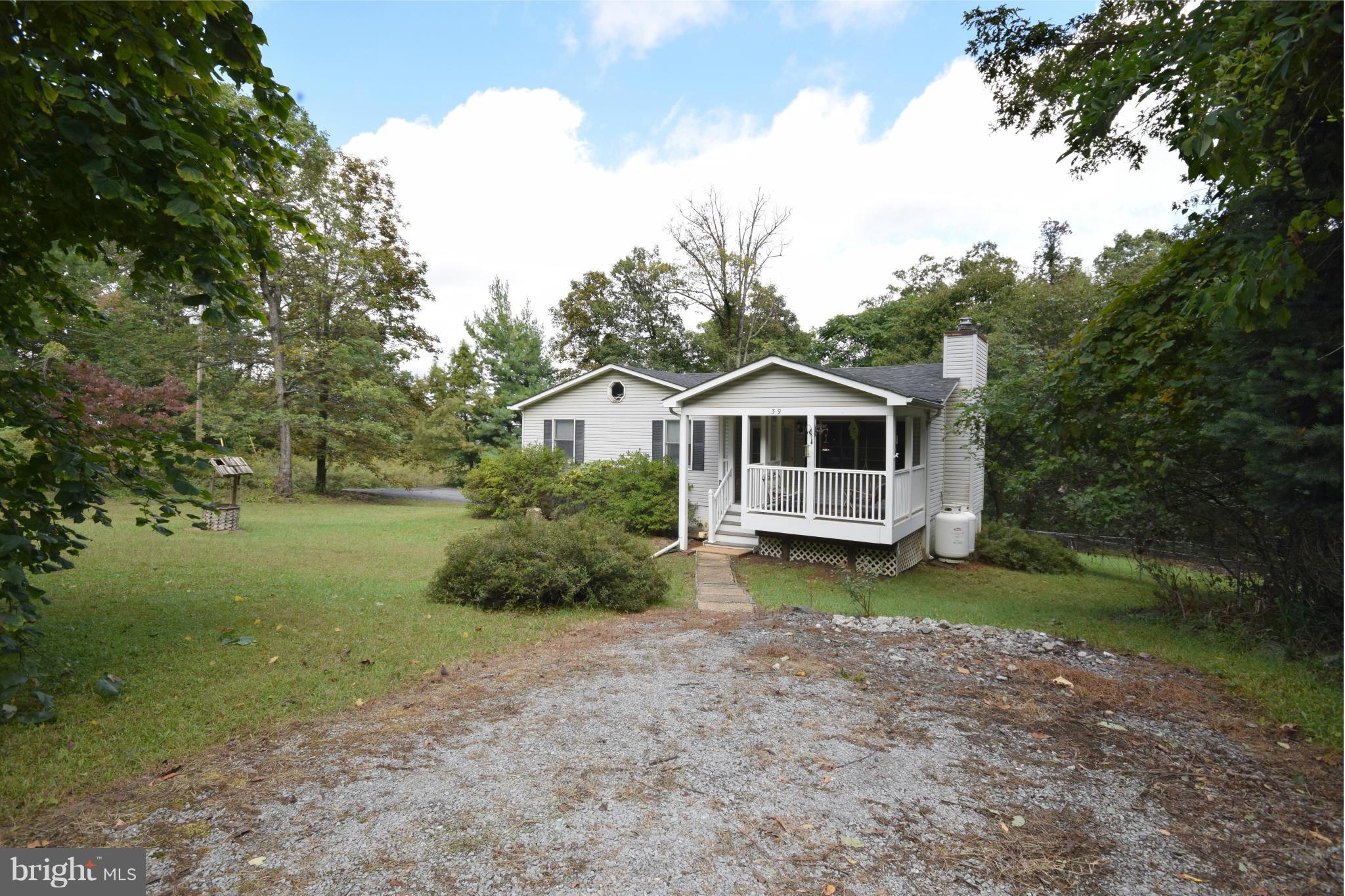 39 Parkside Road Linden, VA 22642 - Photo 2 of 30 Exterior (Front)