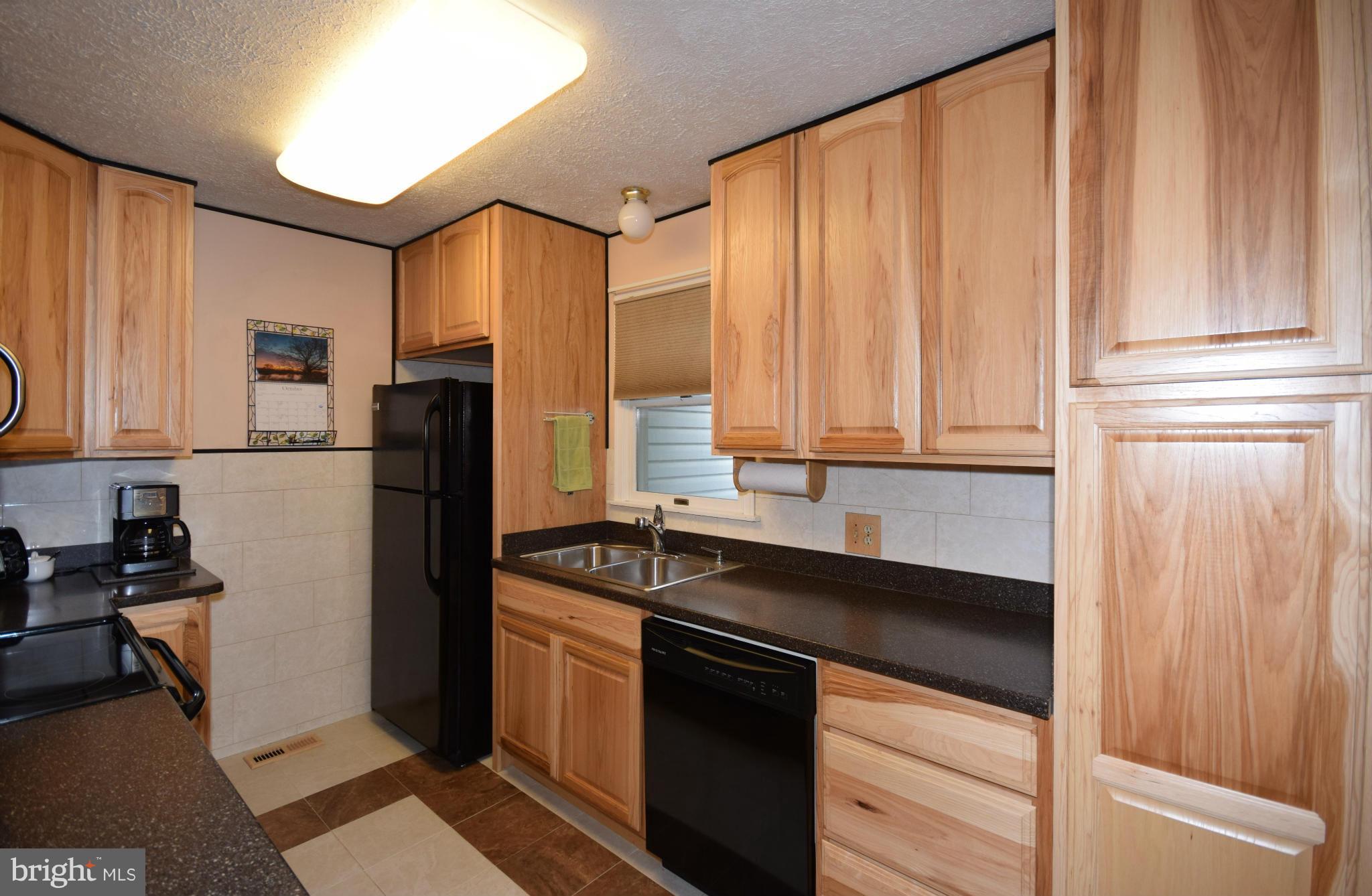 39 Parkside Road Linden, VA 22642 - Photo 11 of 30 Kitchen