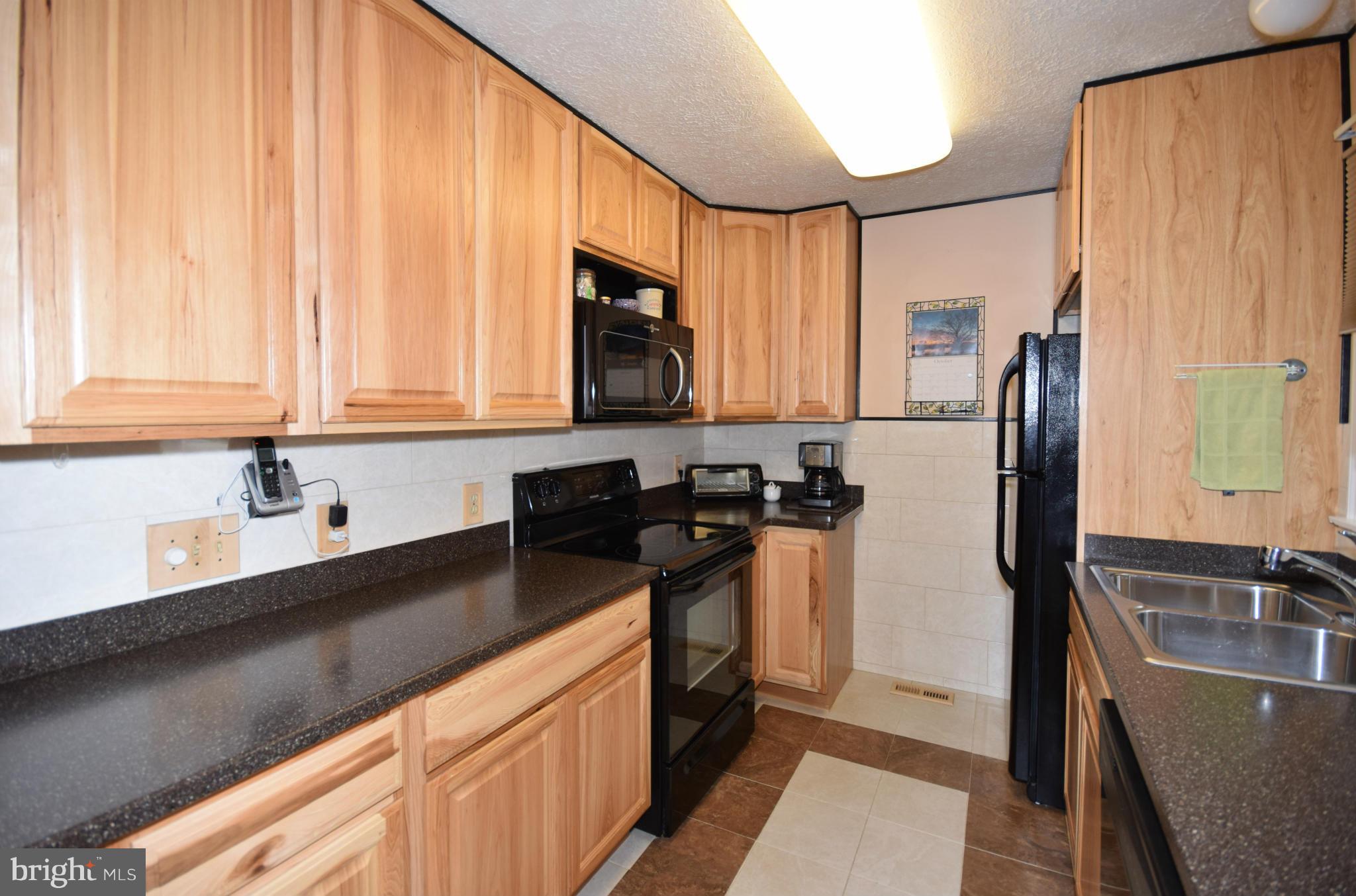 39 Parkside Road Linden, VA 22642 - Photo 12 of 30 Kitchen