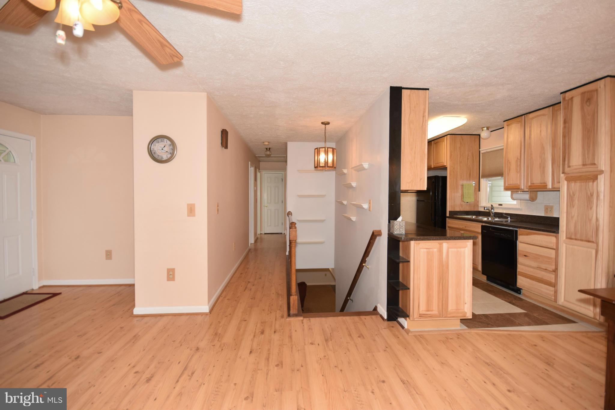 39 Parkside Road Linden, VA 22642 - Photo 19 of 30 Interior (General)