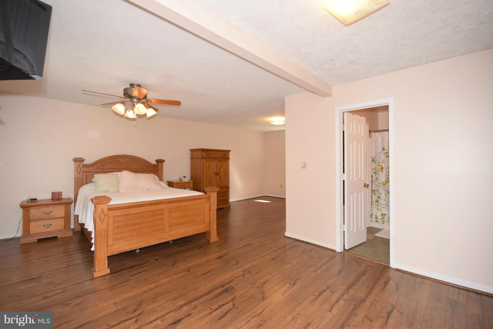 39 Parkside Road Linden, VA 22642 - Photo 21 of 30 Bedroom
