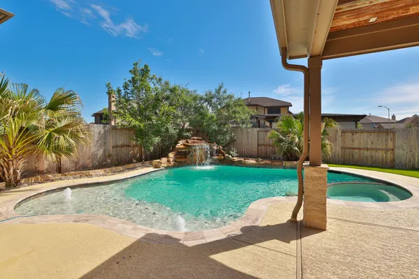 $525,900 | 20818 Mystic Stone Drive, Tomball, TX 77375