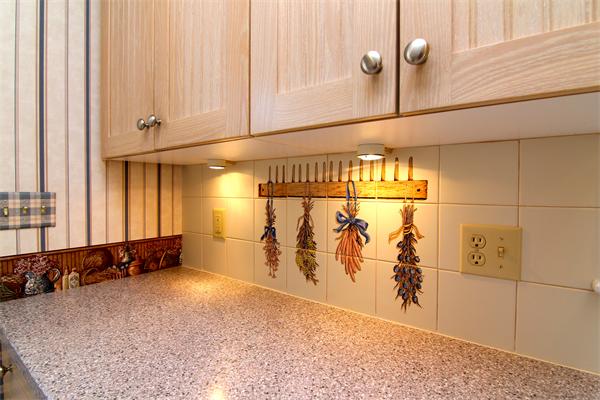 45 Lindenwood Road Stoneham, MA 02180 - Photo 24 of 28 Gallery Image 24