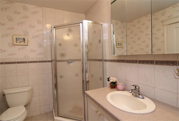 45 Lindenwood Road Stoneham, MA 02180 - Photo 25 of 28 Gallery Image 25