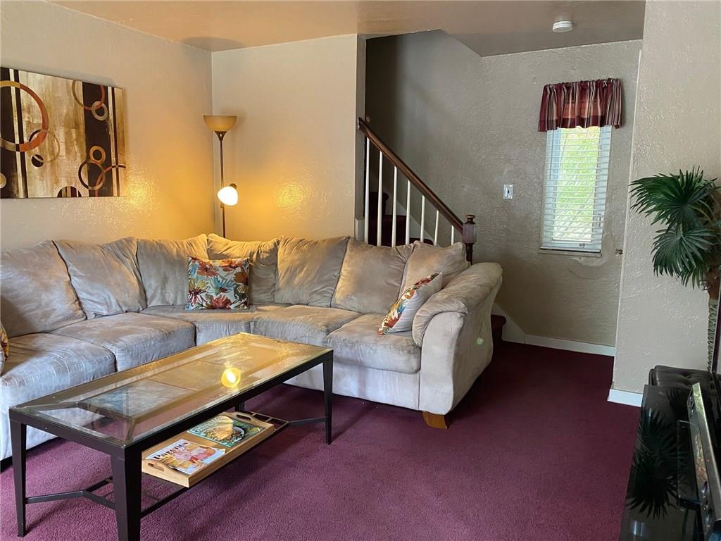 155 Idlewood Road Pittsburgh, PA 15235 - Photo 4 of 23 Gallery Image 4