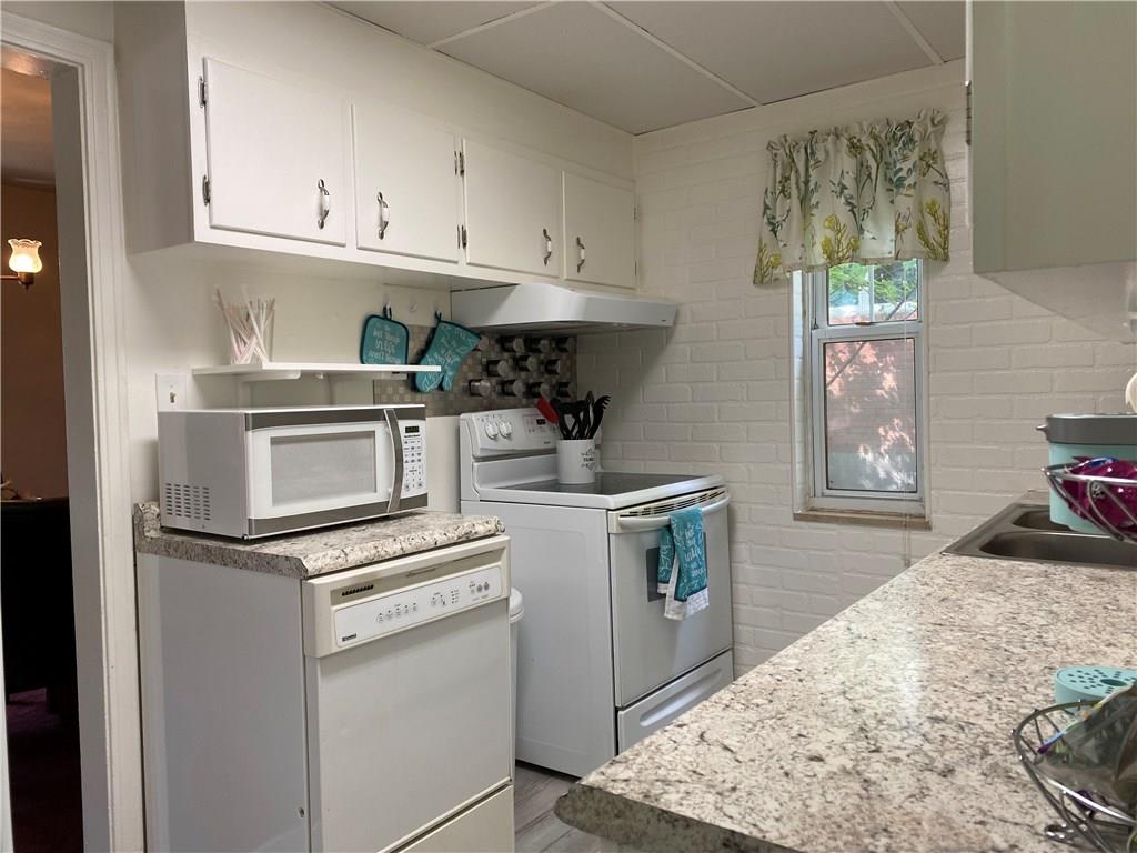 155 Idlewood Road Pittsburgh, PA 15235 - Photo 6 of 23 Gallery Image 6