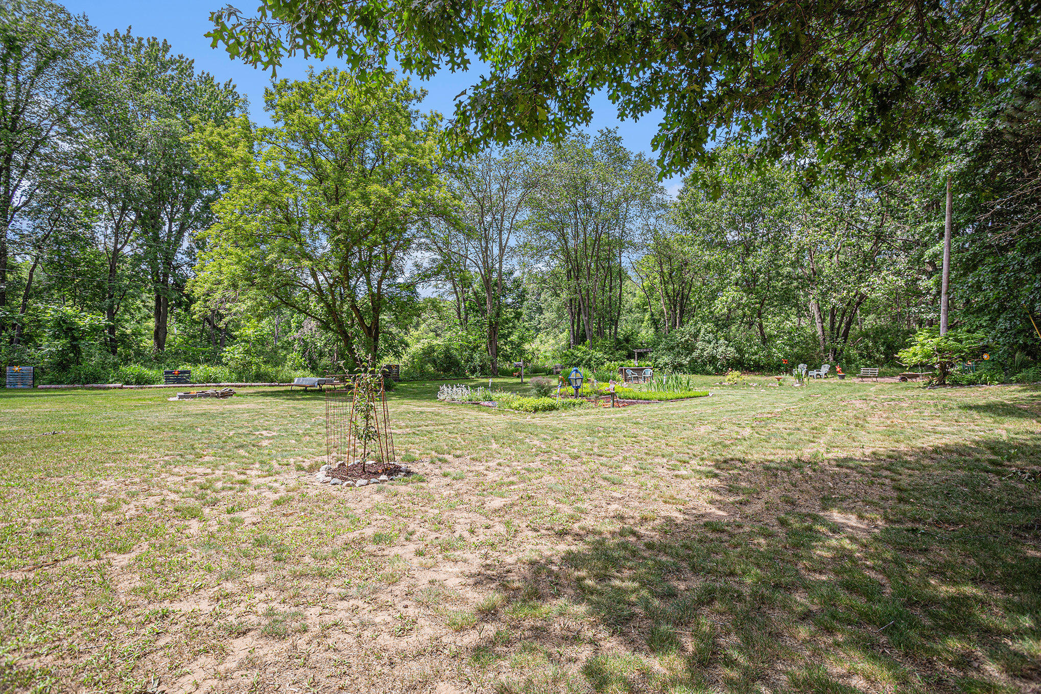 14217 7 Mile Road Northeast Belding, MI 48809 - Photo 30 of 32 035_8l9a1574