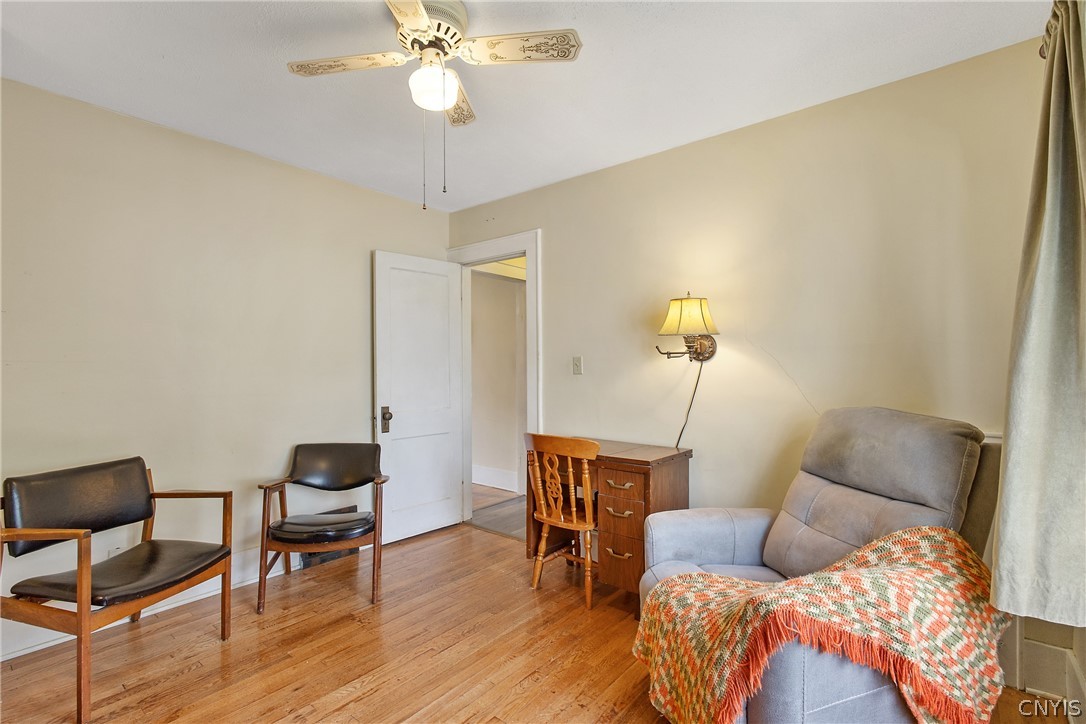 221 MacKay Avenue Camillus, NY 13219 - Photo 22 of 35 Bedroom 3