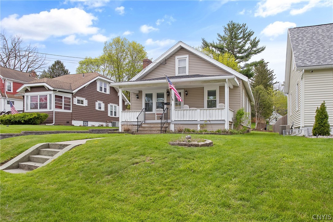 221 MacKay Avenue Camillus, NY 13219 - Photo 28 of 35 Front Exterior and Yard