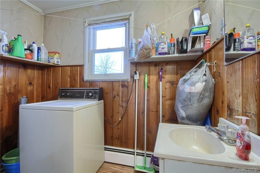 150 South Sheldon Road Canton, MI 48188 - Photo 14 of 29 14-Laundry Room.jpg