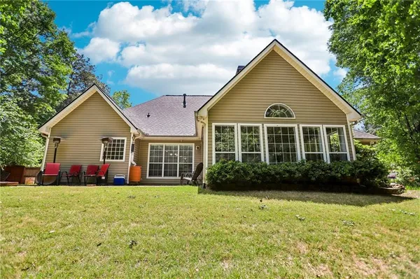 $395,000 | 105 Stratford Circle, Stockbridge, GA 30281