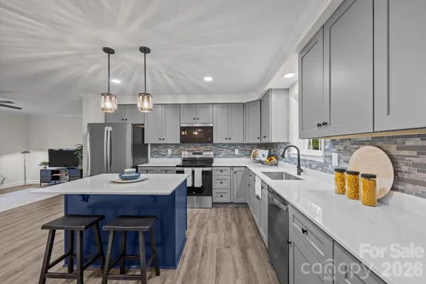 $515,000 | 215 McCoy Cove Road, Black Mountain, NC 28711